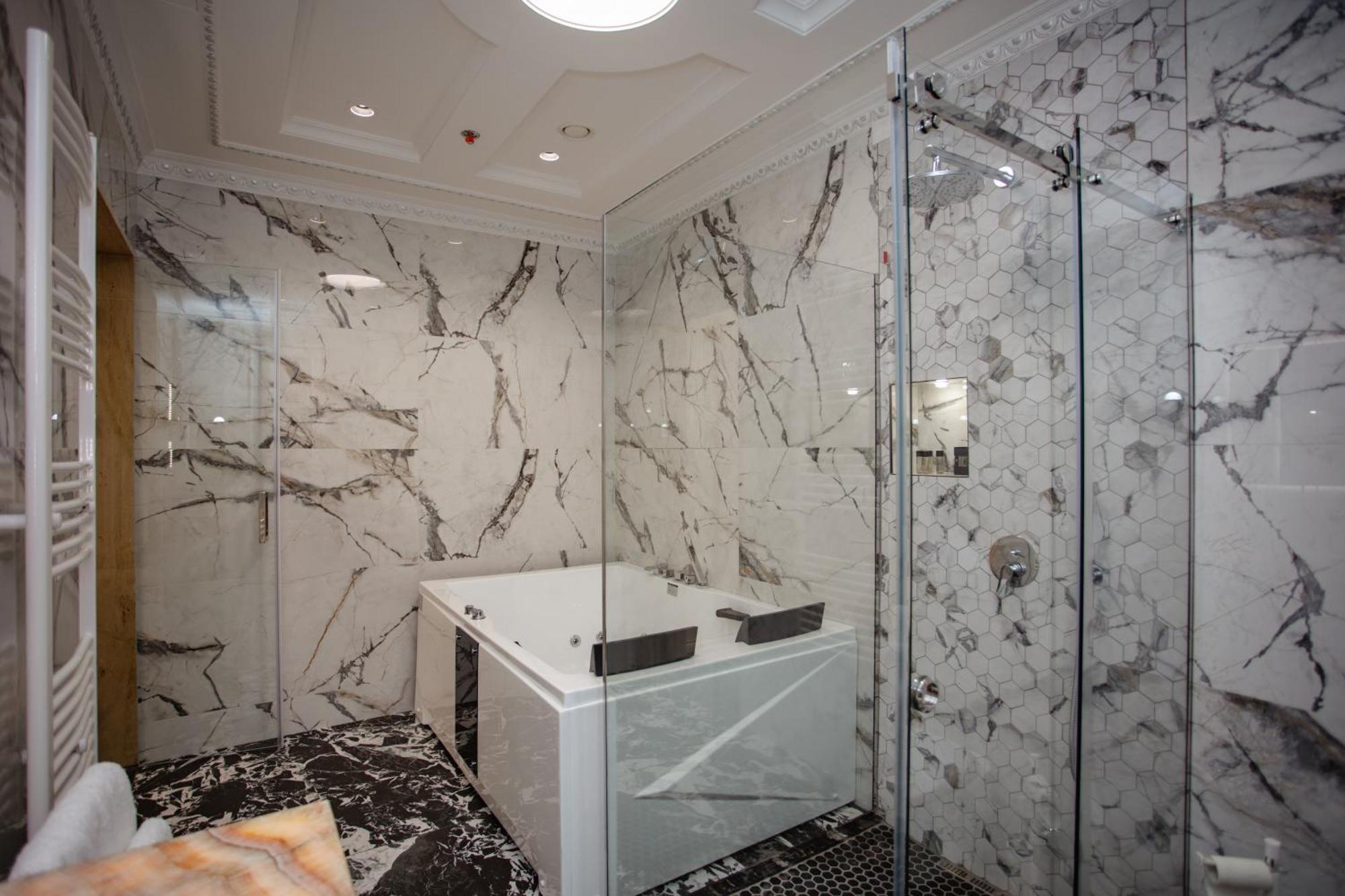 Ervini Boutique Hotel Shkodër 外观 照片