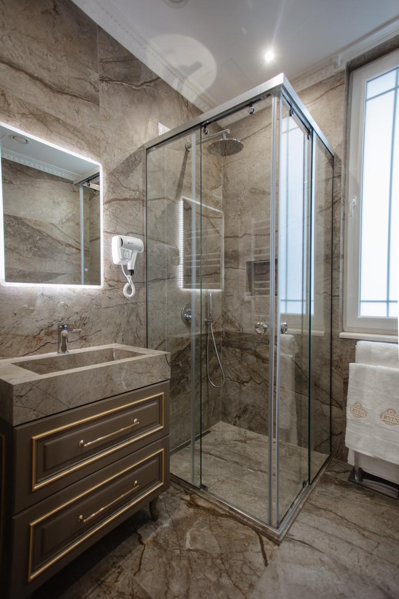 Ervini Boutique Hotel Shkodër 外观 照片