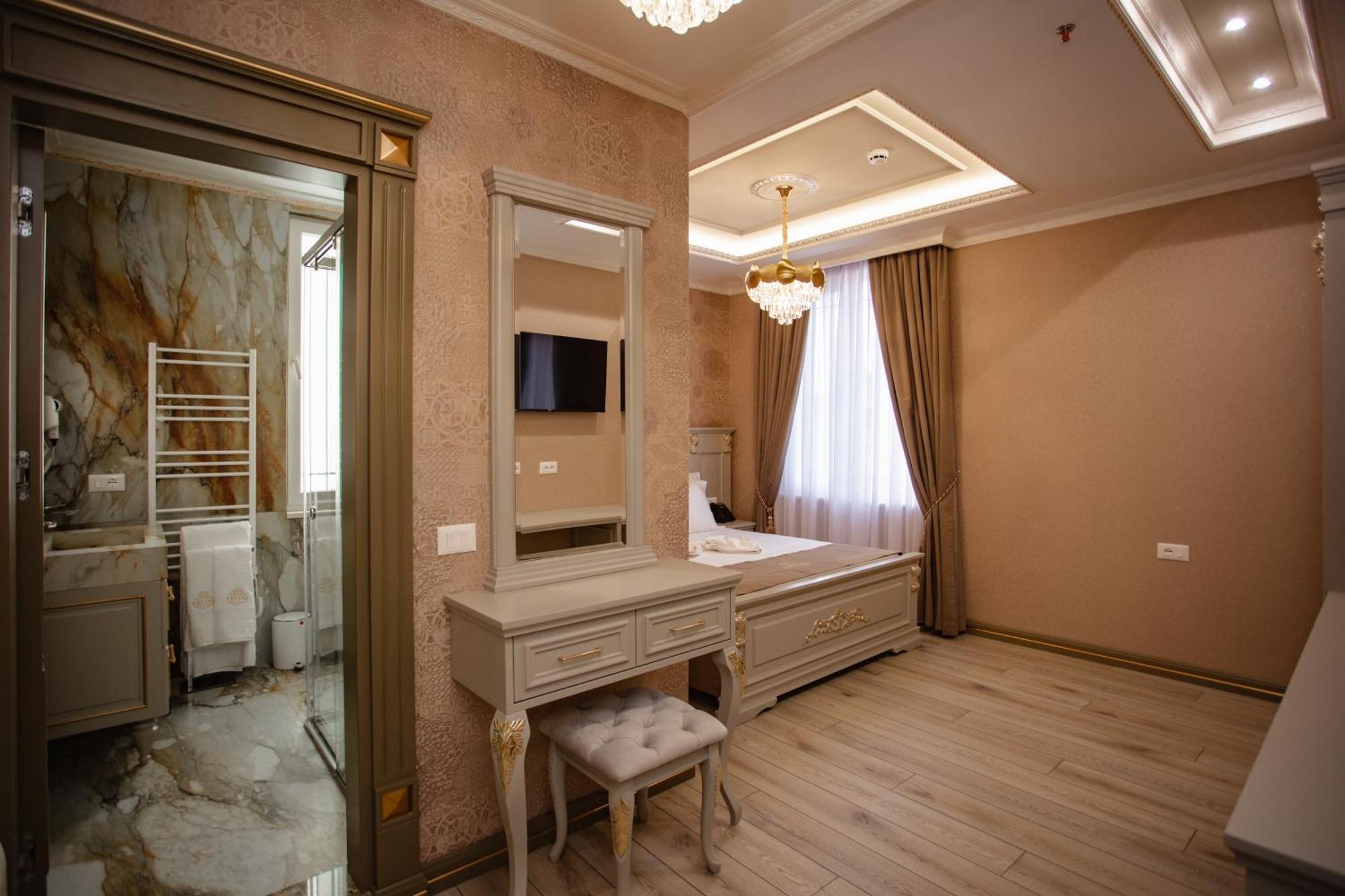 Ervini Boutique Hotel Shkodër 外观 照片