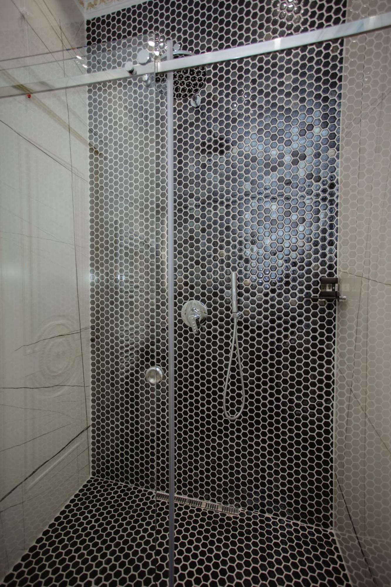 Ervini Boutique Hotel Shkodër 外观 照片