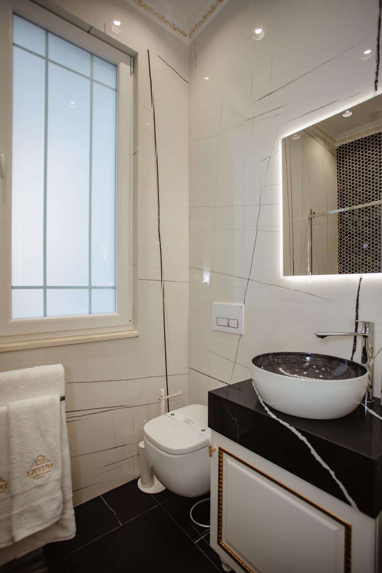 Ervini Boutique Hotel Shkodër 外观 照片
