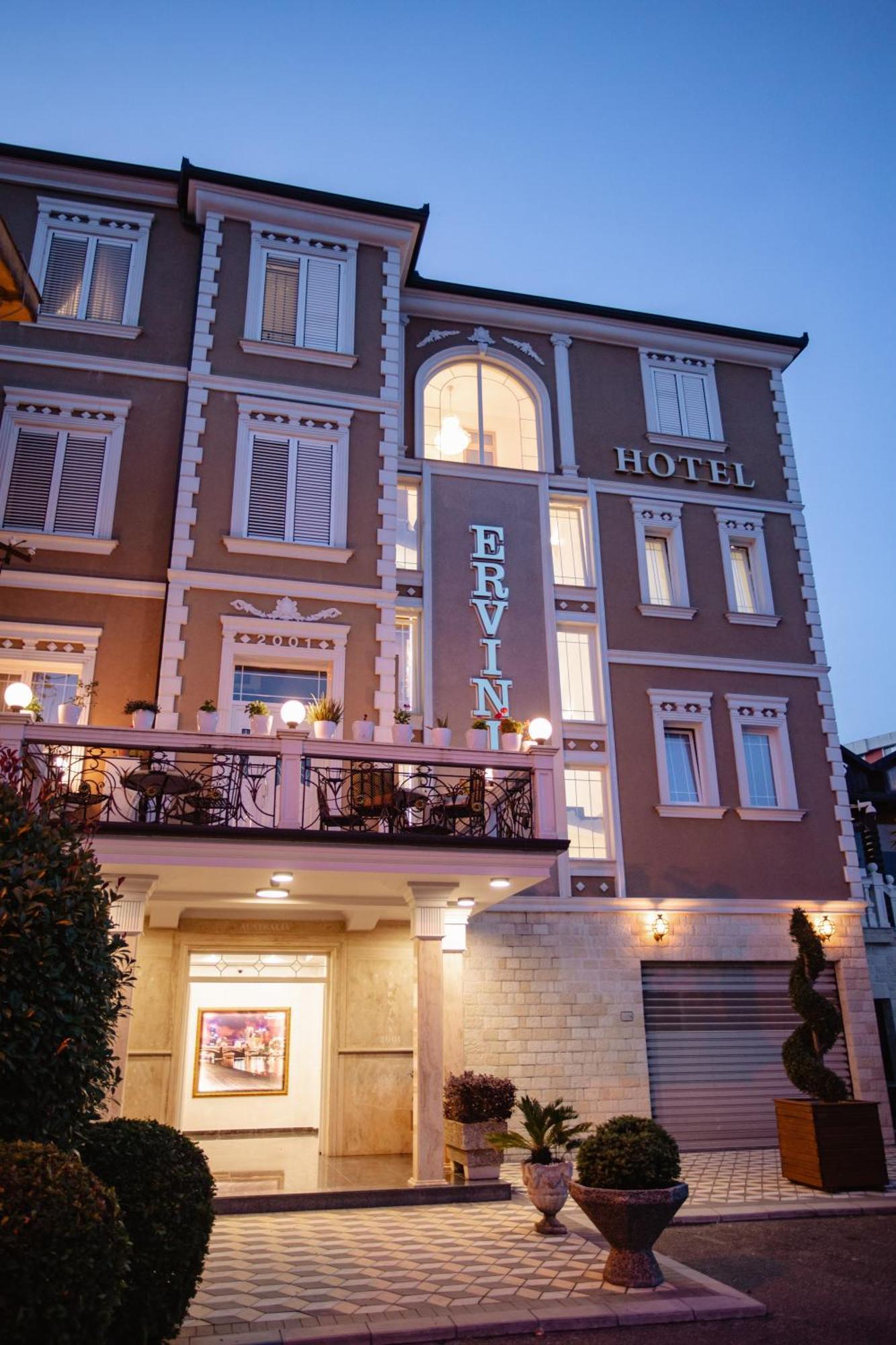 Ervini Boutique Hotel Shkodër 外观 照片